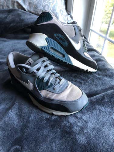 Airmax 90’s Size 10
