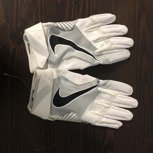New Nike Receiver Gloves