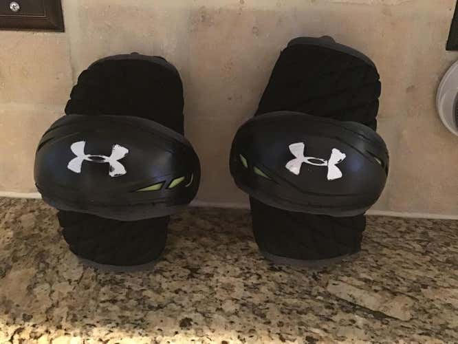 Under Armour NexGen 2 Arm Pads