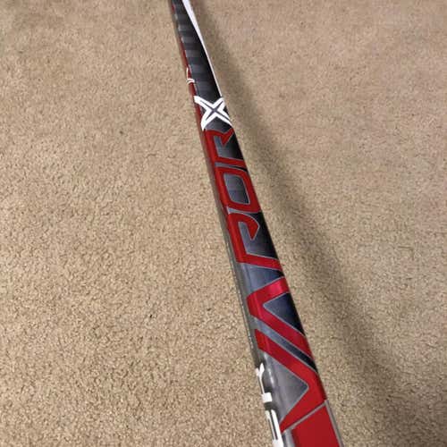 Vapor 1X Hockey Stick: 77 P92 LH