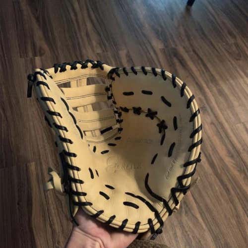 Gold Glove Elite Baseball Glove