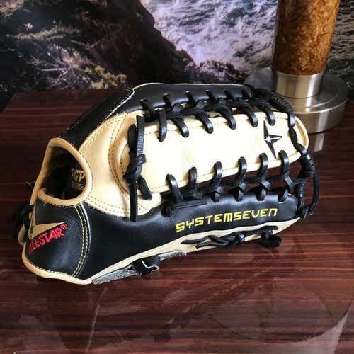 All Star- System 7 Outfield Glove 12.5 inch
