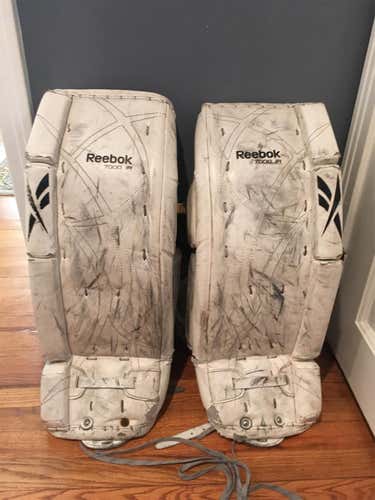 Reebok 7K Goalie Leg Pads Junior 26” + 1” White