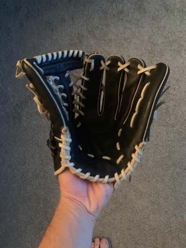 Pro Select Baseball Glove