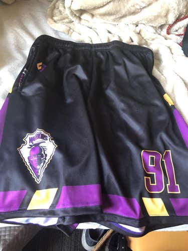 New Road Warriors #91 Shorts (Large)