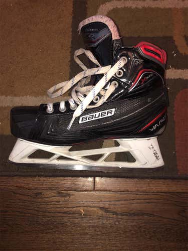 X900 Hockey Goalie Skates Senior Size 8.5