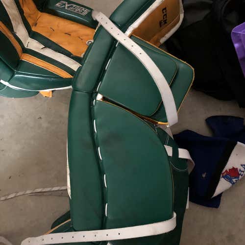 Extreme Flex Pro Goalie Full Set Regular Senior Pro Stock