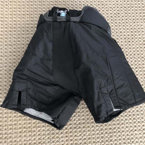 Velocity VE8 Pro Carbon Hockey Goalie Pants Intermediate