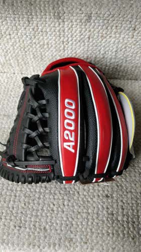New Wilson A2000 1789 Baseball Glove Adult