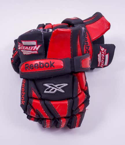 BUNDLE - Pro Player gloves  - Schiller jersey - HenHawk - 2015 jersey