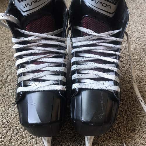 Vapor X700 Hockey Goalie Skates Senior  Size 7