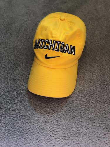 Michigan  Nike Hat