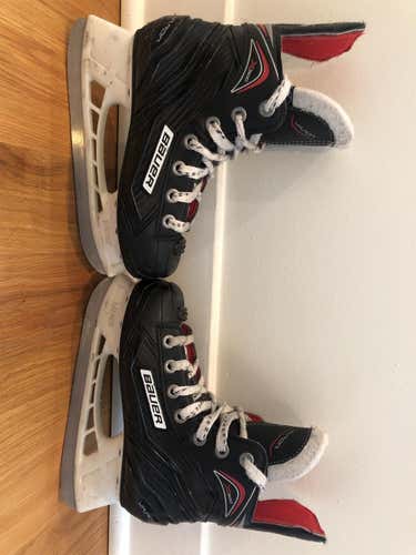 Vapor X300 Hockey Skates Youth Size 12