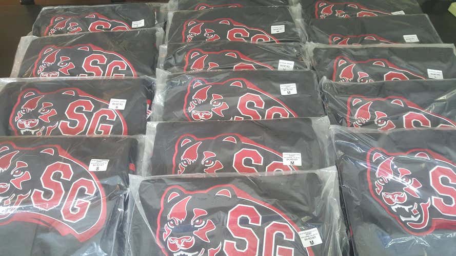 (TEAM SET)  16 Hockey Jerseys (BRAND NEW)