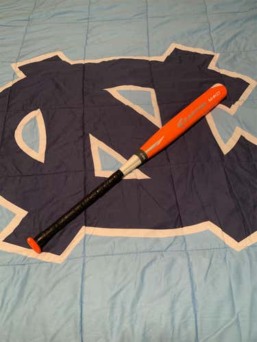 Hot Easton Mako