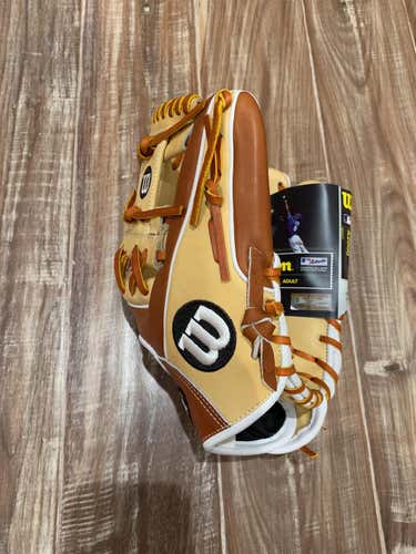 New A2000 Baseball Glove