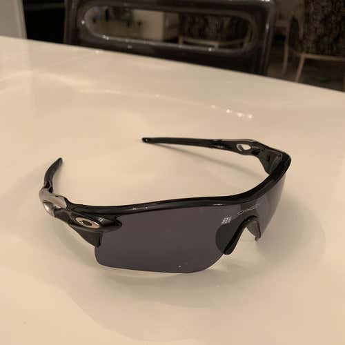 New Oakley Radarlock Sunglasses ( Reps )