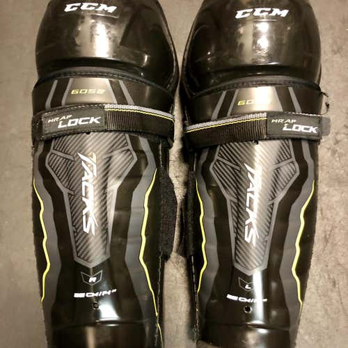 Tacks 6052 Shin Pads Senior