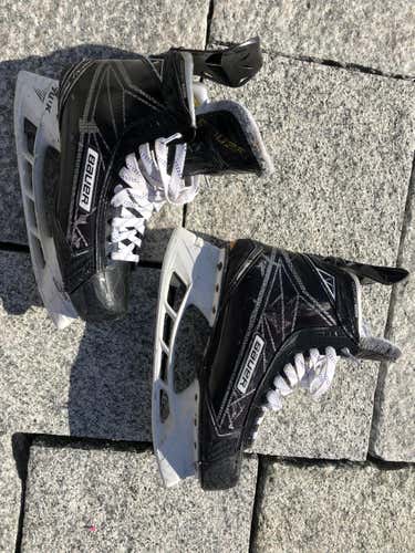 Bauer 1S 9 1/2 E Pro Stock Skates No steel