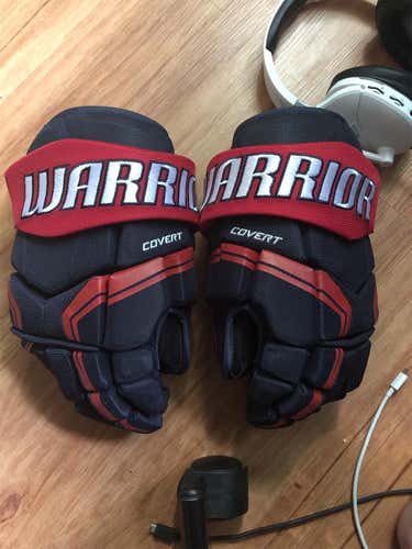 BRAND NEW Covert QRE Gloves Senior (Navy/Red - 14”)