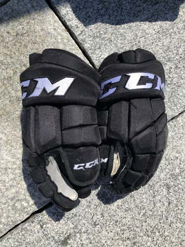 Boston Bruins 14" CCM HGTK Gloves Senior Pro Stock