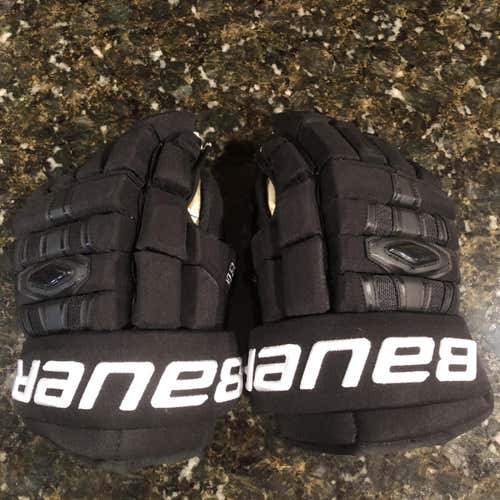 New Nexus 1000 Gloves Senior Pro Stock