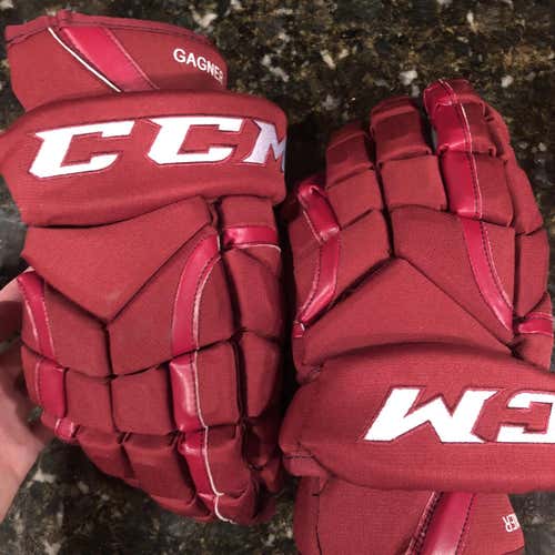 New HG12 Gloves Senior Pro Stock