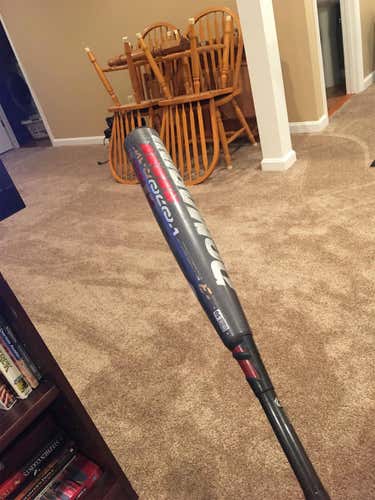 DeMarini Bat