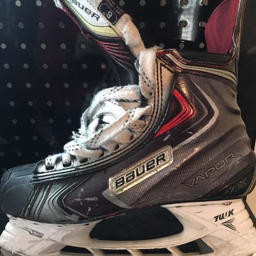 Vapor APX2 Hockey Skates Senior  Size 6