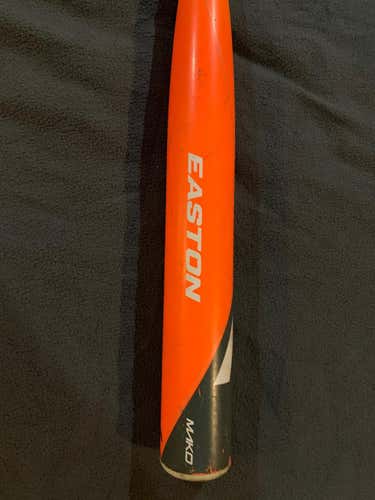Easton Mako Bat