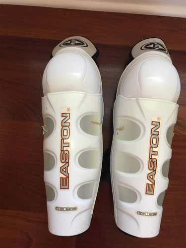 Easton Shin Pads Youth