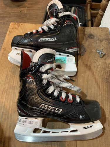 Bauer Vapor X LTX Pro Hockey Skates Youth Size 13