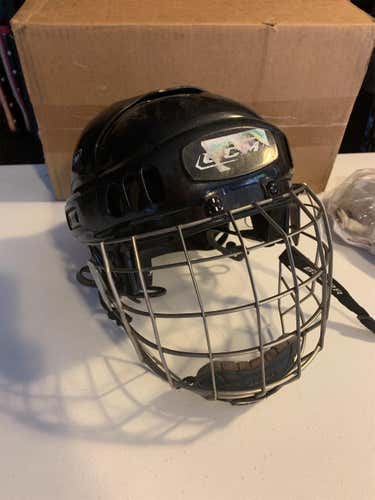 HT 652 Helmet