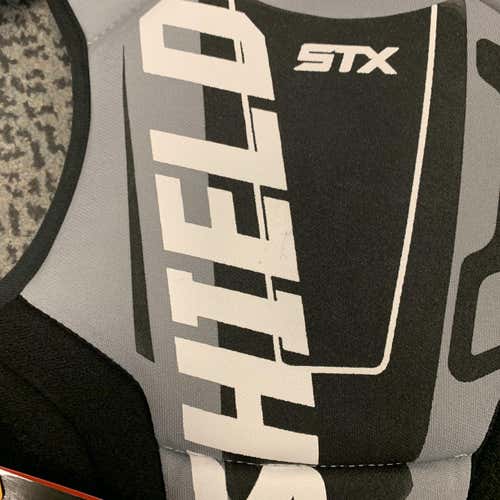 New Shield 100 Chest Protector Youth