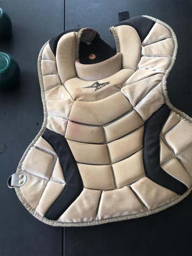 System 7 Chest Protector Youth