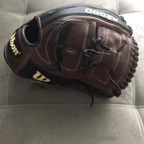 Wilson A2000 B212SS 12 Pitcher Glove