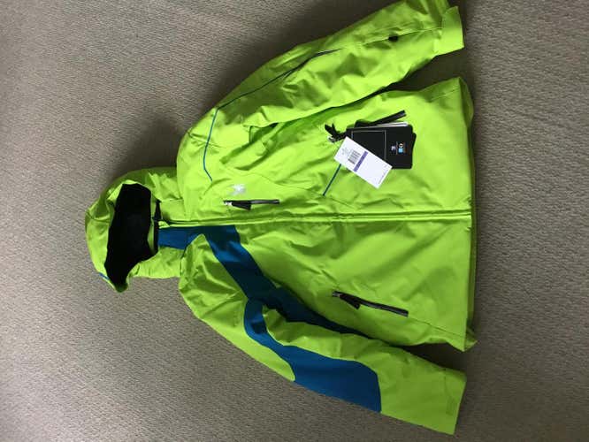New Spyder Rival Boys Jacket, Medium/Larger Size Kyd's 18, $110 or best offer