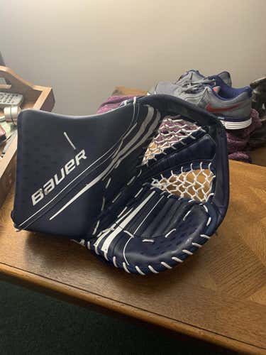 Bauer Goalie Gloves & Blockers Regular Senior