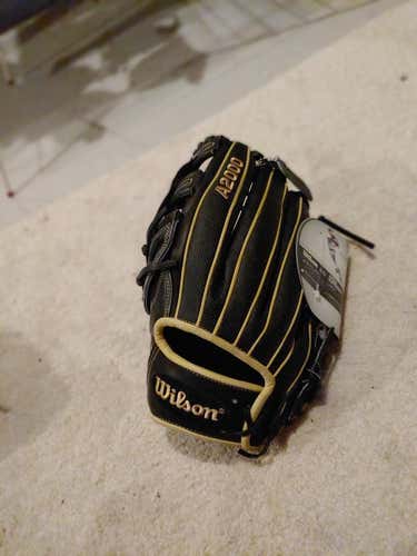 BNWT - 2019 Wilson A2000 SuperSkin 12.75" Glove - Model 1799 - LHT