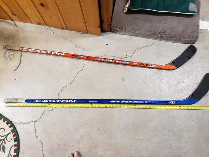 Easton Synergy ST and SL Hockey Stick Righty Mid Senior