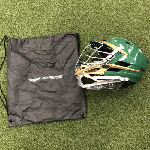 New R Helmet Adult Green And Gold