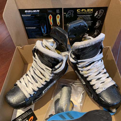Supreme 1S Hockey Skates Junior  Size 3