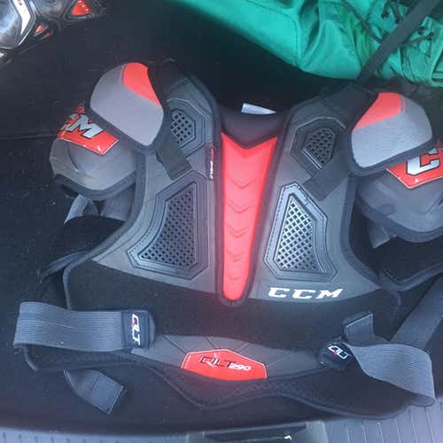 QuickLite 290 Shoulder Pads Senior