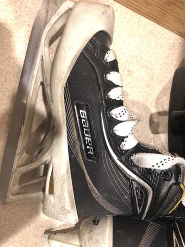 Supreme One60 Hockey Goalie Skates Junior Size 4