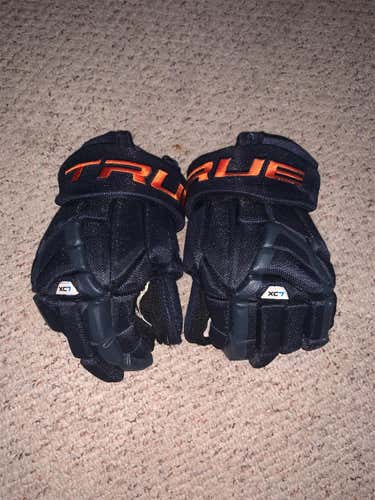 New XC7 Gloves Senior