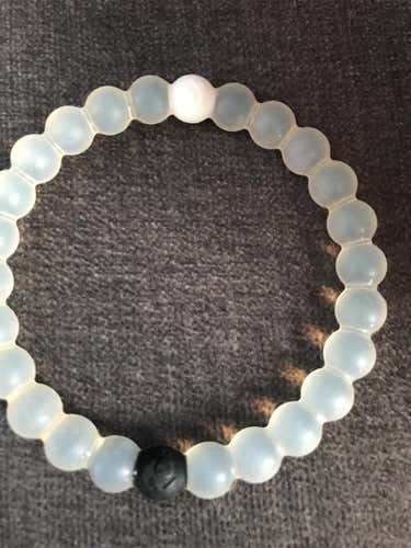 New Clear Lokai Bracelet Size Medium