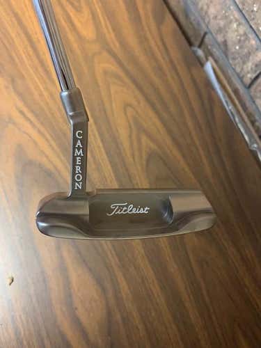 Scotty Cameron Newport "custom shop restored" Putter