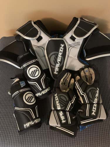 Maverik Youth Medium Charger Chest, Elbows, Gloves