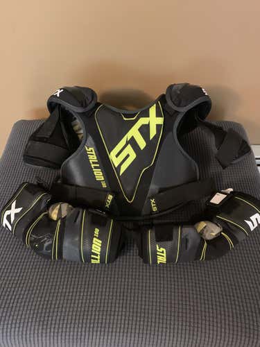 STX Stallion 100 Chest/Shoulder and Arm pads