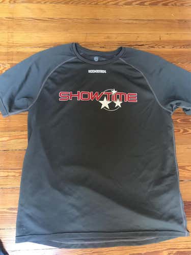 Maverik Showtime shirt
